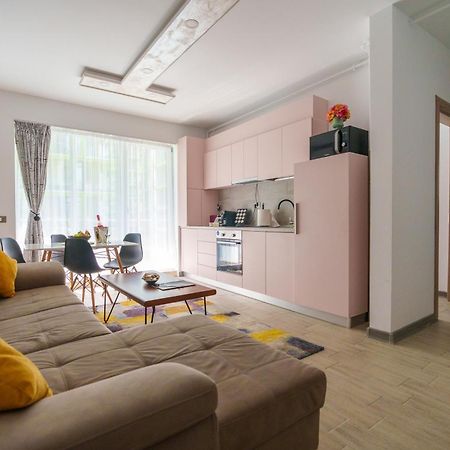 Promenada Apartments Beach Resort Mamaia Nord Năvodari Exteriör bild